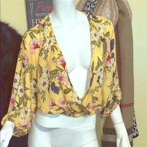 New yellow blouse 👚❤️